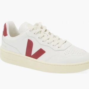 Veja V-90 Red Sneakers